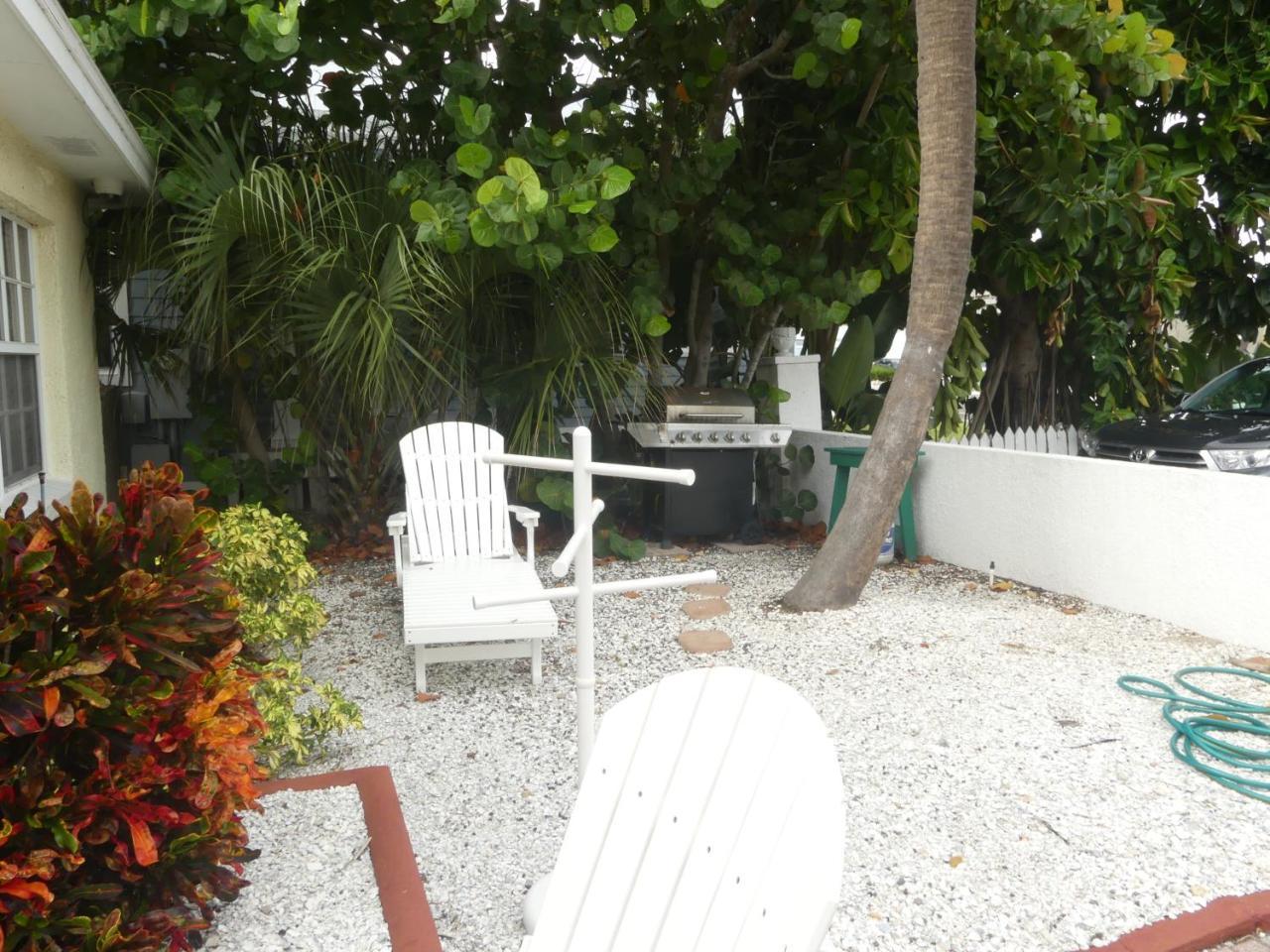 Sand Glo Villas Indian Rocks Beach Exteriör bild